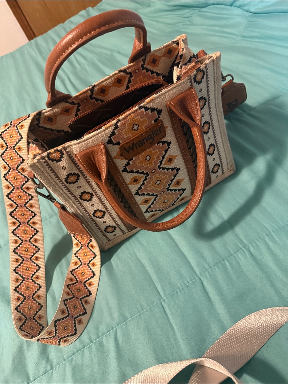 Wrangler Tan & Cream Patterned Satchel with Leather Handles